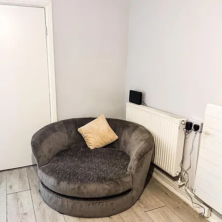 Apartment Queensborough Apartment, London