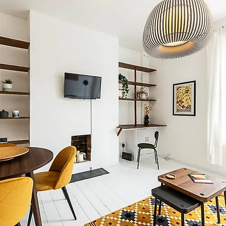 Charming First Floor Flat In Tufnell Park Apartment London