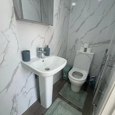 منزل للإقامة 12 Torver Road, Ha1 1tq *