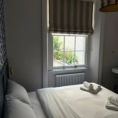 St. David's Paddington Hotel