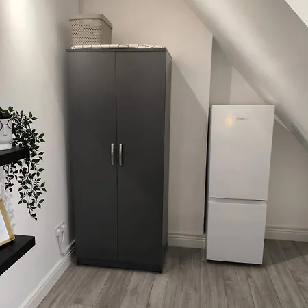 Full Equiped Rooms, Tooting Broadway Station *