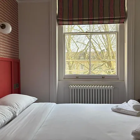 St. David's Paddington Hotel
