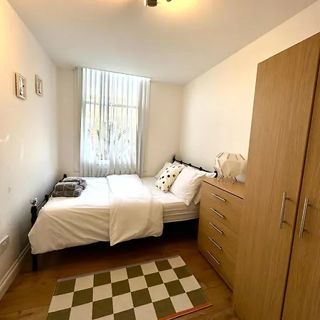Apartment 1 Bed Flat A Step To Emirates Stadium London