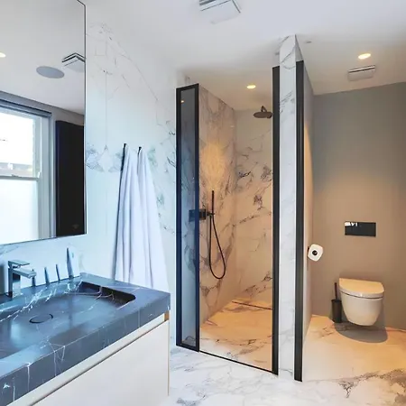 Soho Living - Elegant In The Heart Of Theatreland Apartment London