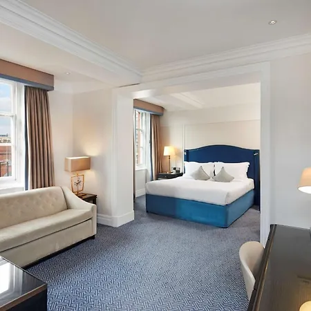 The Waldorf Hilton
