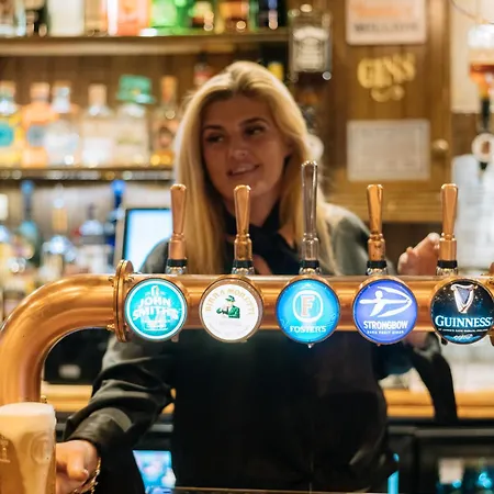 The Crown Pub &