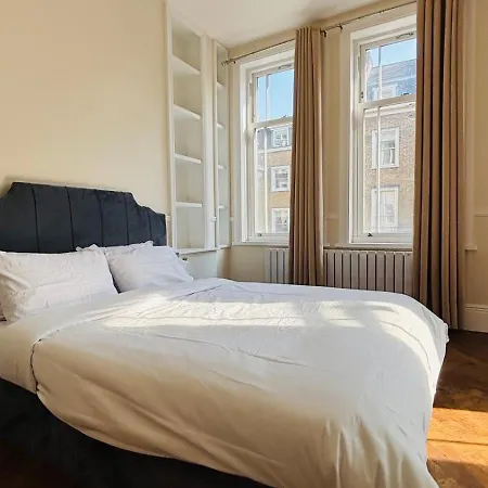 Apartment Hyde Park 3 Bedroom Flat *