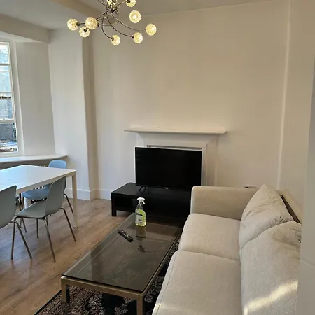 Queensway Dream, Hyde Park * London