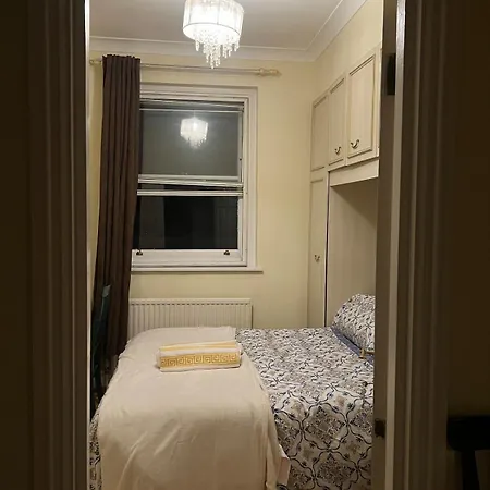 Elegant Westminister Flat Apartment