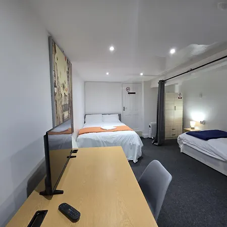 Appartement Spacious 3-bedroom Near Stratford, 1 Minute From Train Station