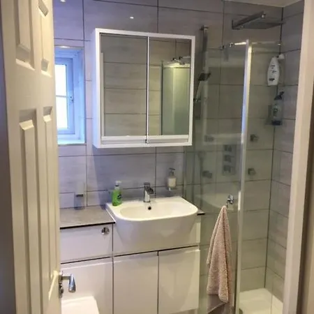 Newham Guest house London