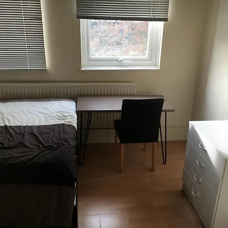 Newham Guest house London
