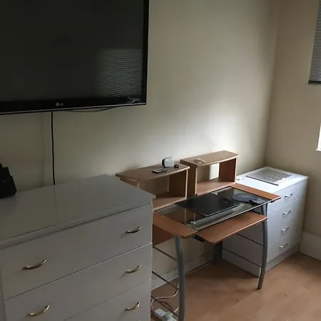 Guest house Newham