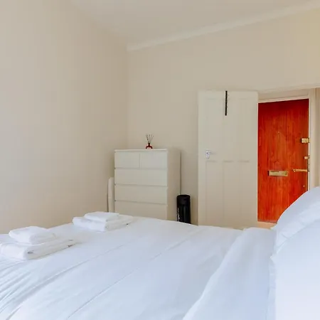 Tasteful 2bd Flat In Listed Building Maida Vale