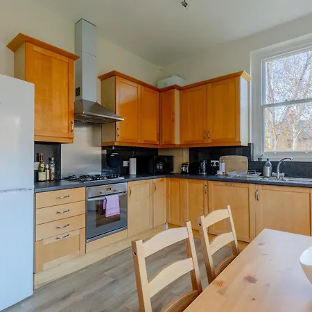Tasteful 2bd Flat In Listed Building Maida Vale Apartmán Londýn