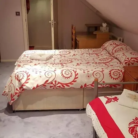 Hotel Oyo Ellipse