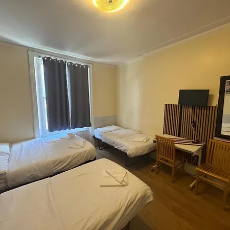 安瓦尔旅馆 2*