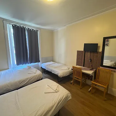 安瓦尔旅馆 招待所 2*