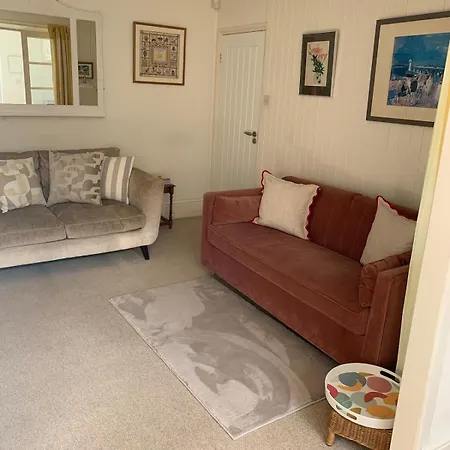 Spacious Comfortable Flat With Free Parking In East Finchley, Muswell Hill & Close To Alexandra Palace Appartement Londres