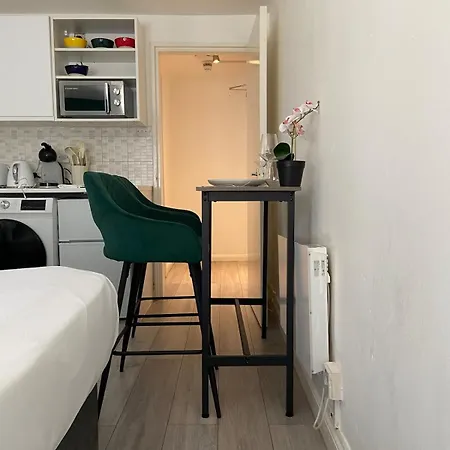 Apartment Superior Flat In The Centre