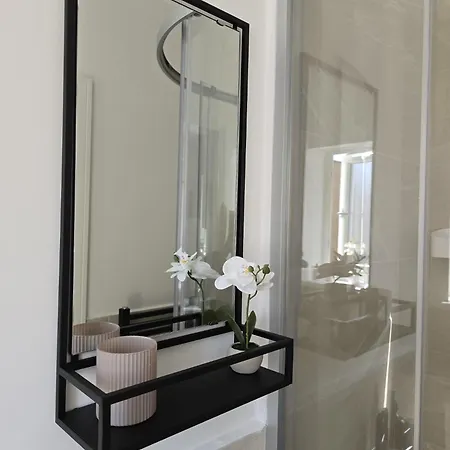 アパート Elegant Flat In *