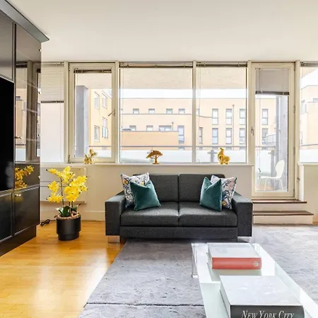 Large Modern Penthouse - 4 Beds 3 Baths By Tower Bridge * London