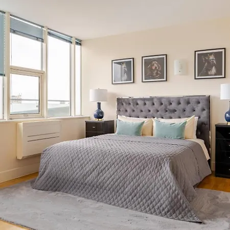 Large Modern Penthouse - 4 Beds 3 Baths By Tower Bridge London