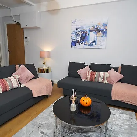 Comfortable Family Sussex Garden Appartement
