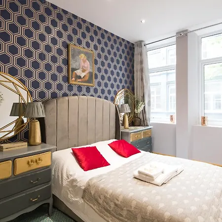 Lux London