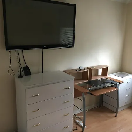 Guest house Newham *