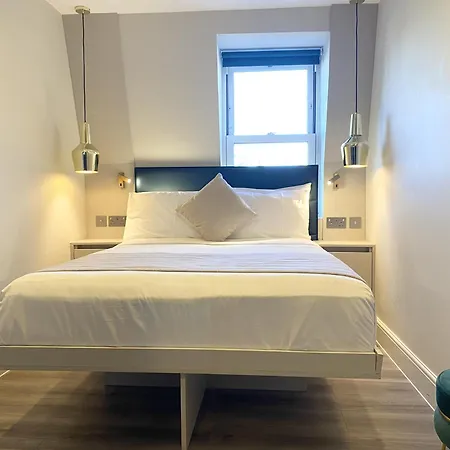 Nox Olympia Hotel 4*