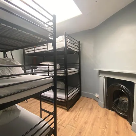 Hostel Queen Elizabeth Londyn