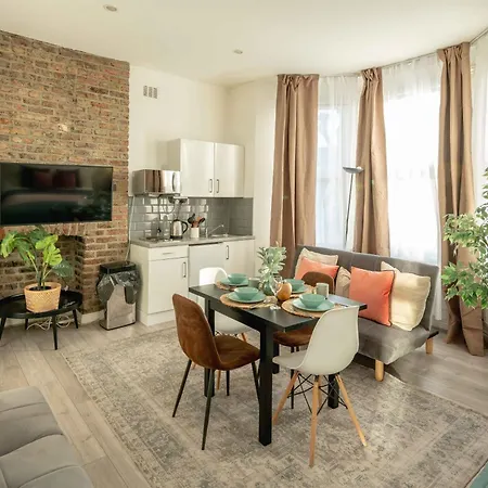 Bright By Hampstead & Kilburn For 4 *
