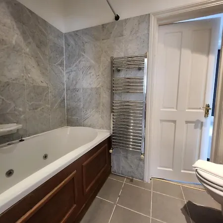 Apartment 5 Bedrooms House In Chelsea London