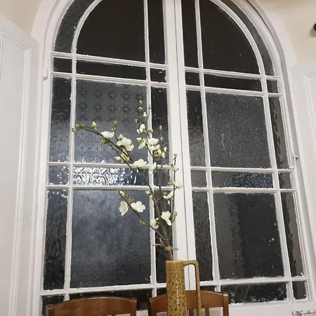 Timeless Hyde Park Maisonette, 3br, 2ba And Lounge * London