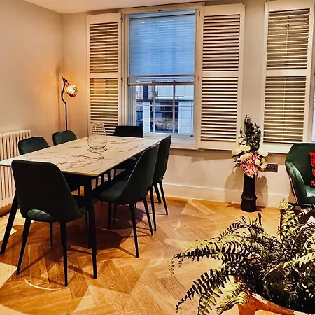 Charm - Soho Mayfair لندن