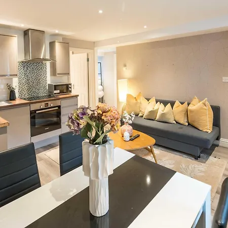 Stylish 2bed At Line Near Nottinghill Apartment *