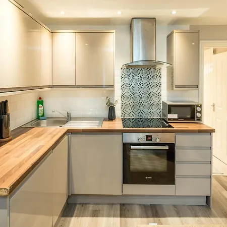 Stylish 2bed At Line Near Nottinghill * London
