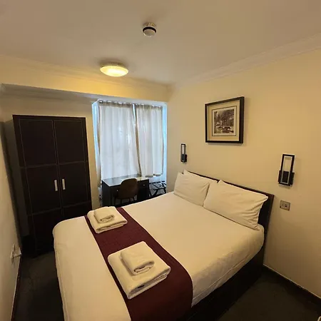 The Royale Chulan Hyde Park Hotel