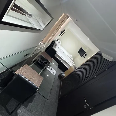 Hotel The Royale Chulan Hyde Park 3*