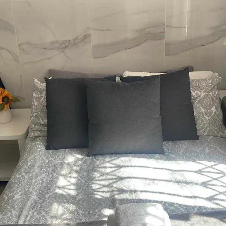Studio Apartment In Bayswater Apartment London