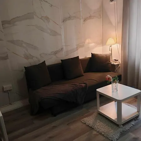 Apartment Studio Apartment In Bayswater *