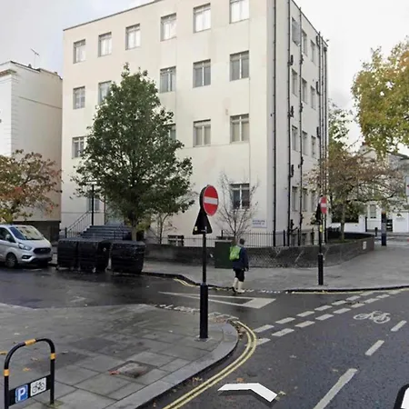Studio Apartment In Bayswater Apartment London