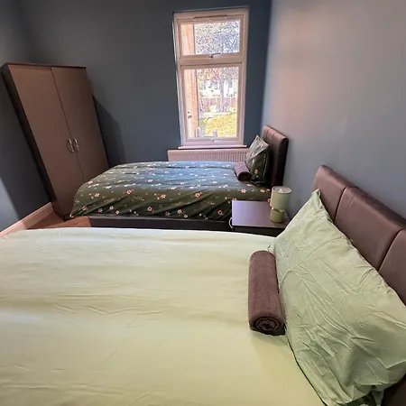 Apartment Serviced *