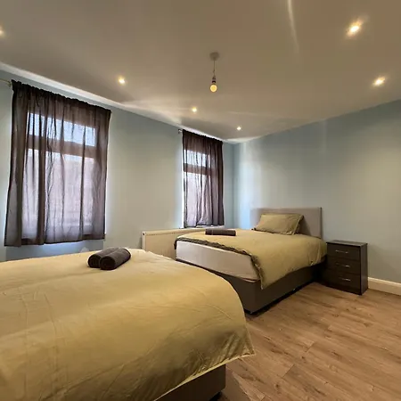 Serviced Thornton Heath