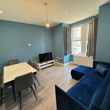 Apartment Serviced *