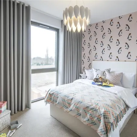 Private And Gated Family - Sleeps 6 펜션 *