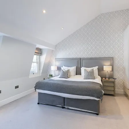 Chilworth Court Aparthotel London