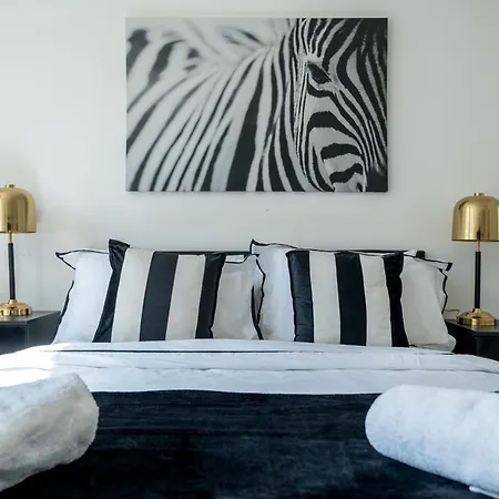 Queensway Dream, Hyde Park *
