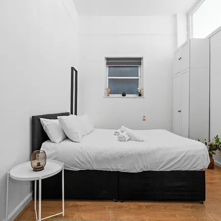 Charming 3br By Redcliffe Gdns Сasa de vacaciones *
